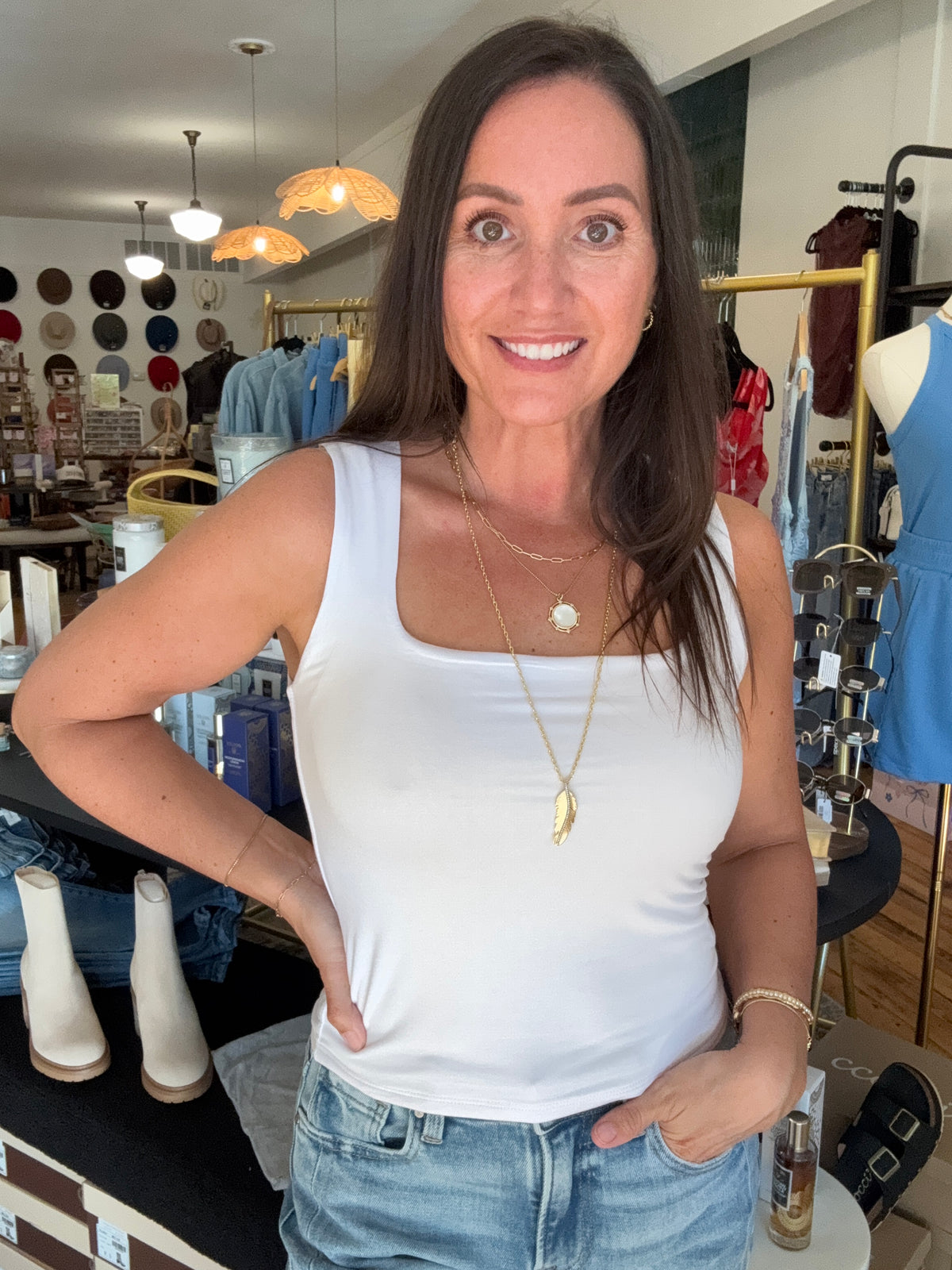 Saylor Square Neck Tank | White