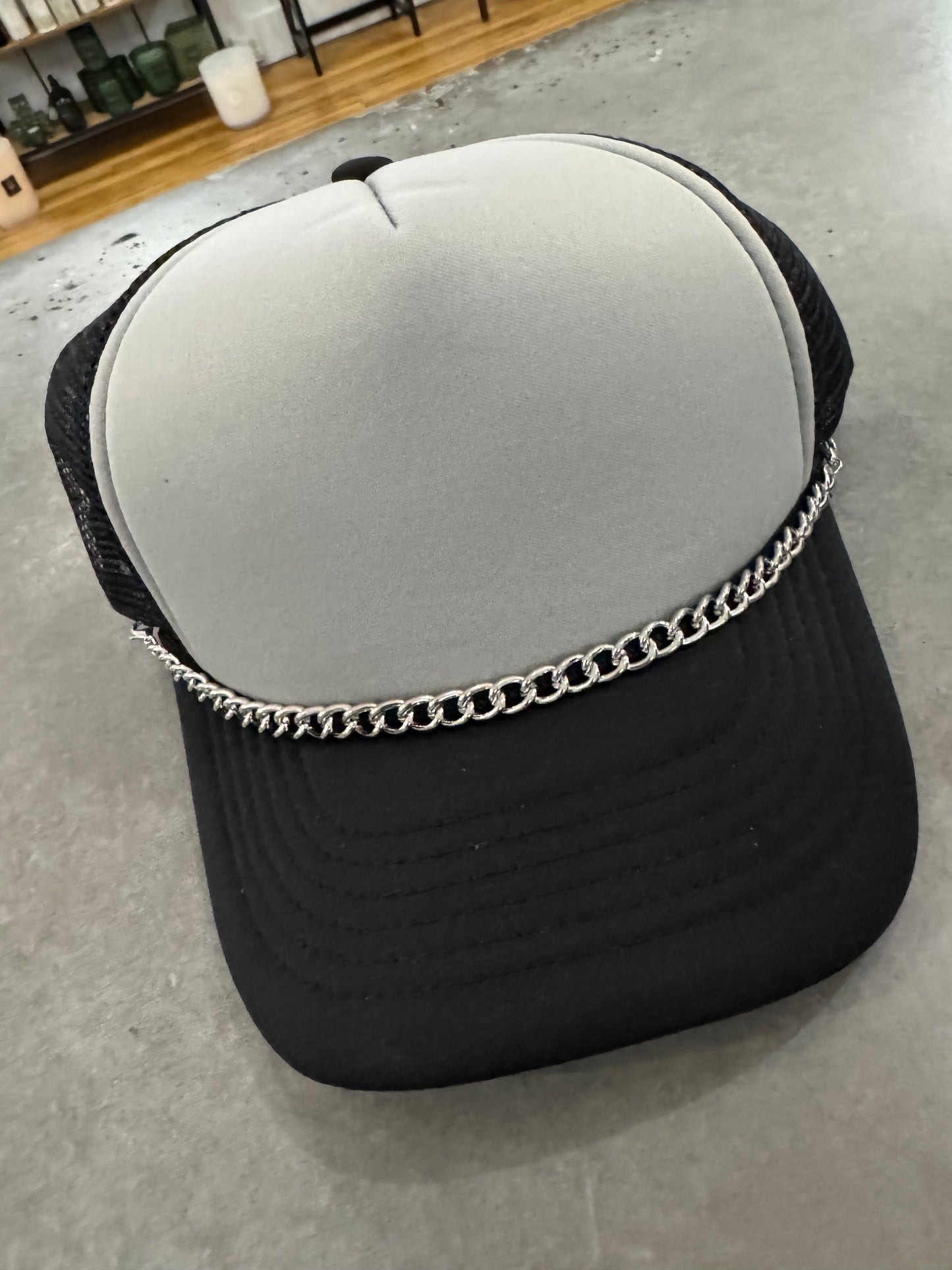Twisted Silver Hat Chain