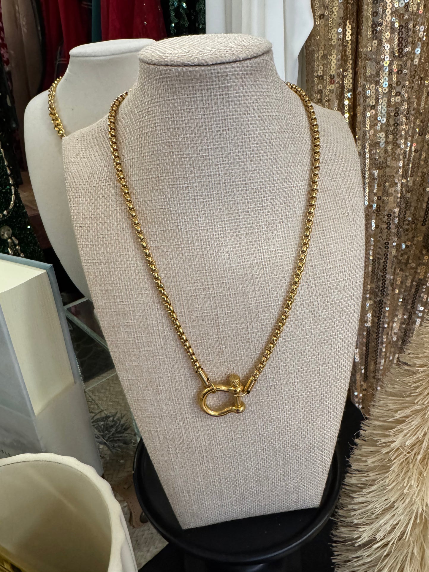 Locket Necklace - Gold