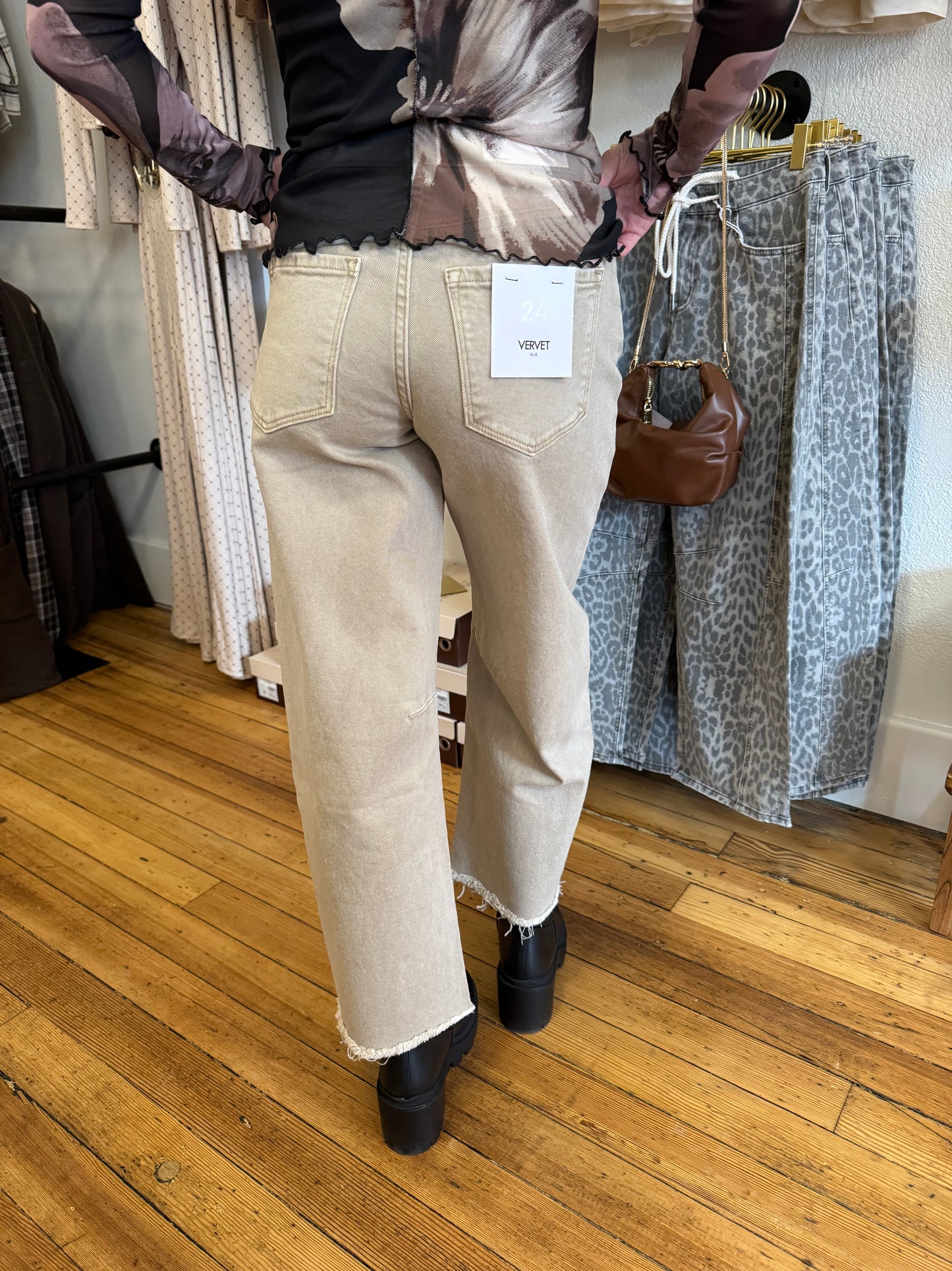 Cinder Curve Barrel Jeans