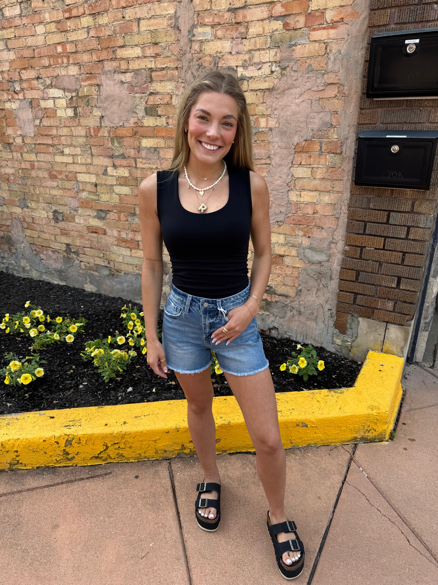 Madi Basic Tank - Black