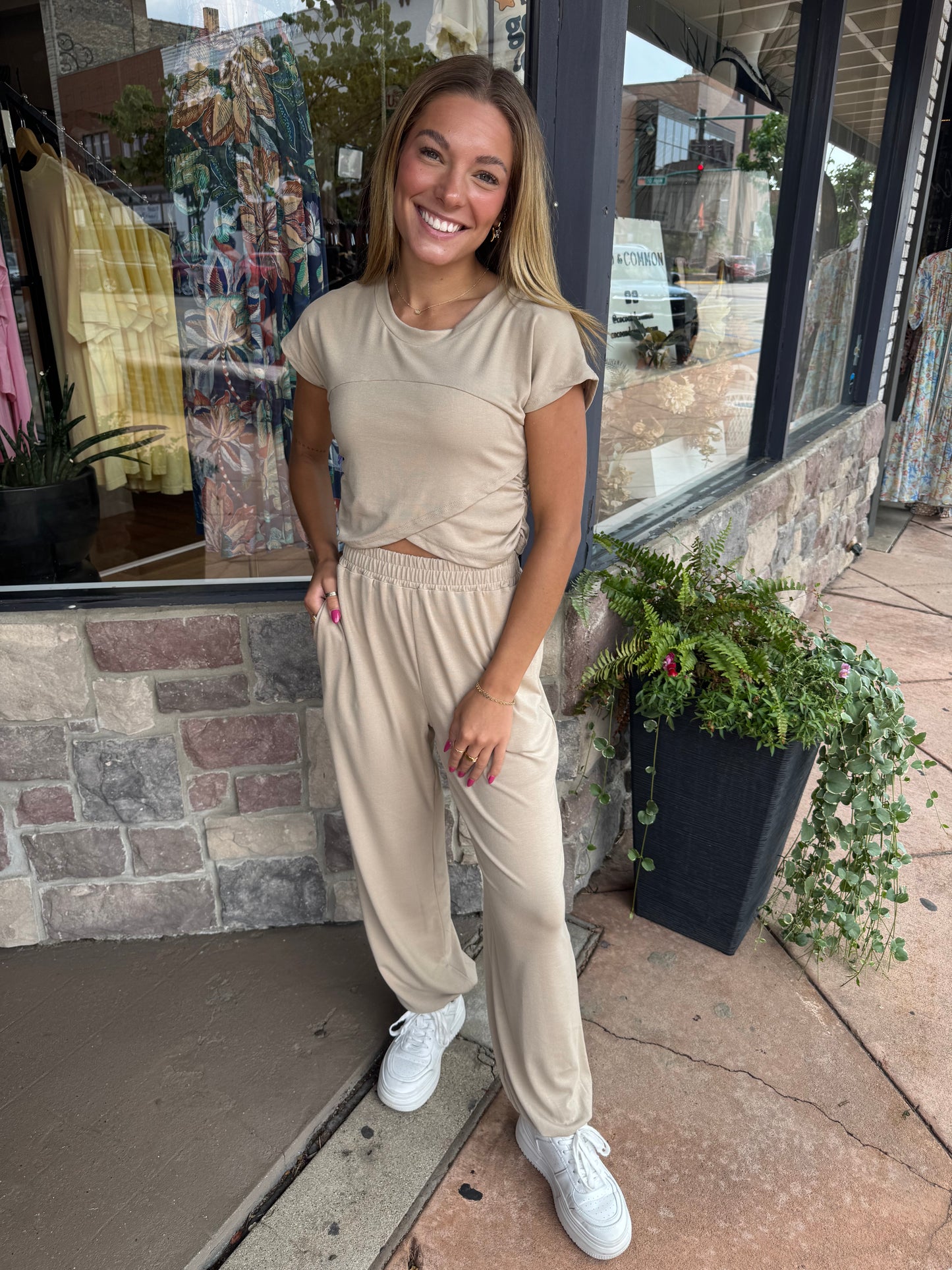 Off Duty Set - Dusty Taupe