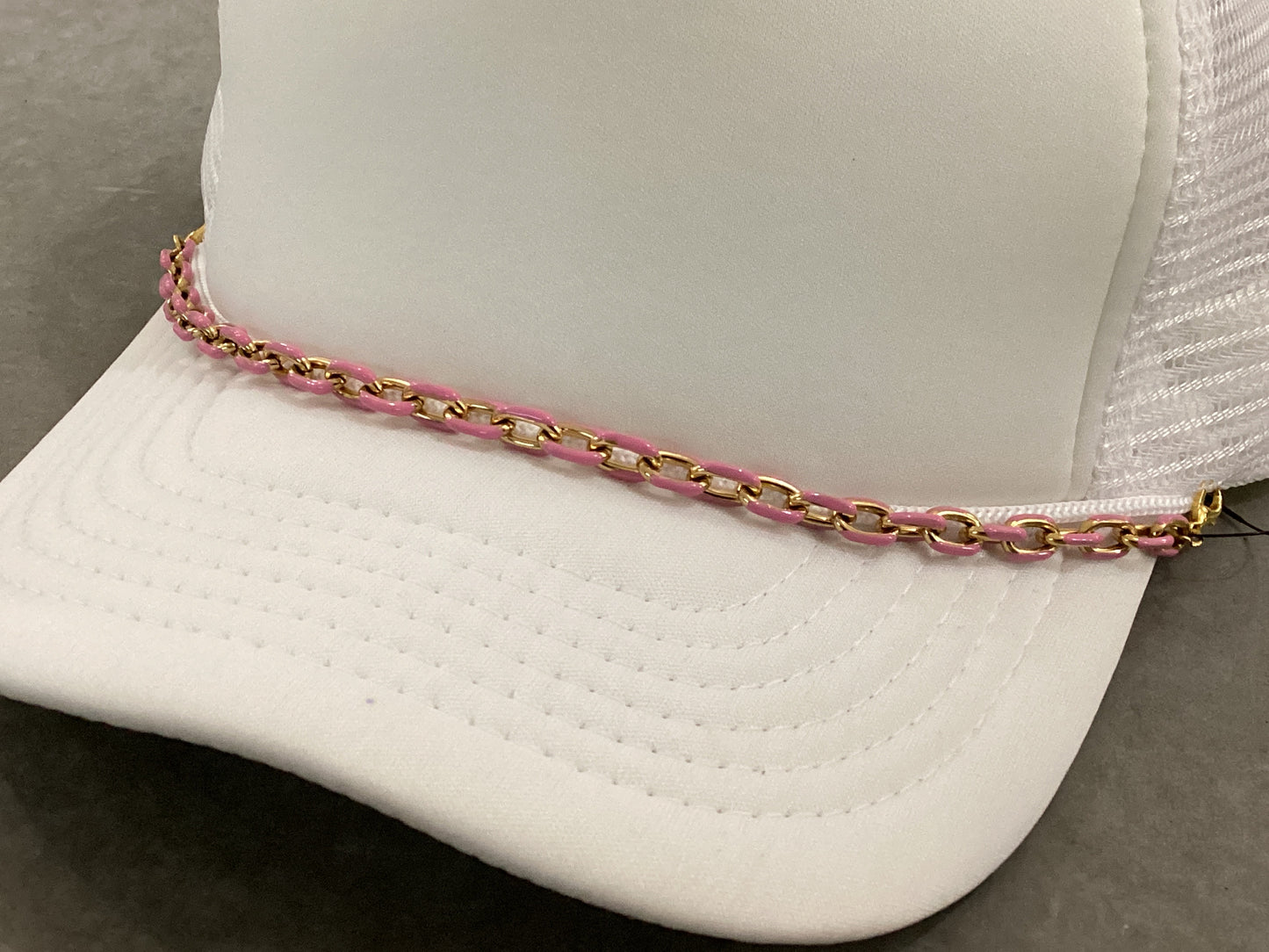 Chunky Pink Enamal Hat Chain