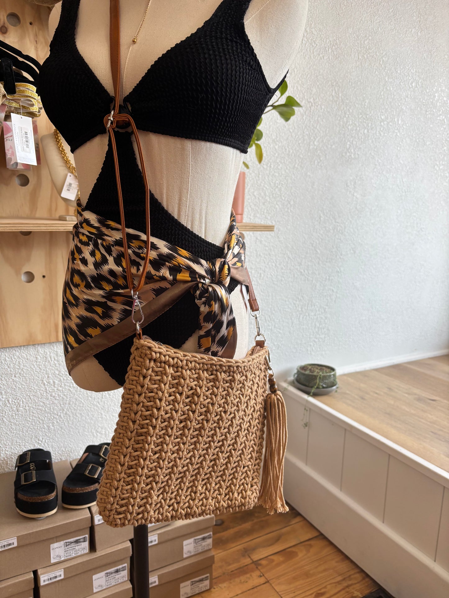 Crochet Tote Bag - Tan
