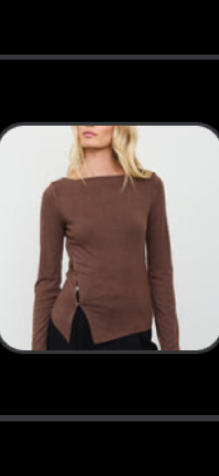 Sable Split Hem Top-Brown