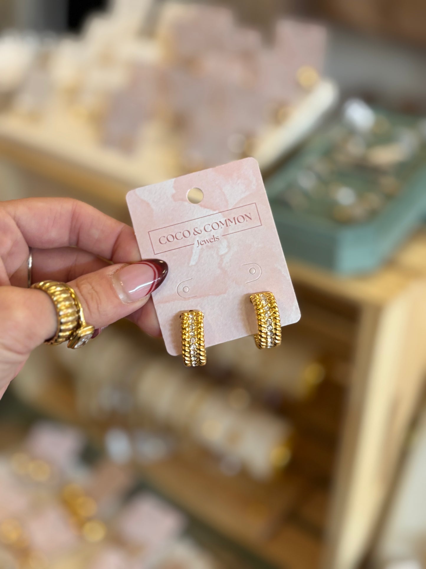 The Aurelia Ribbed Hoops