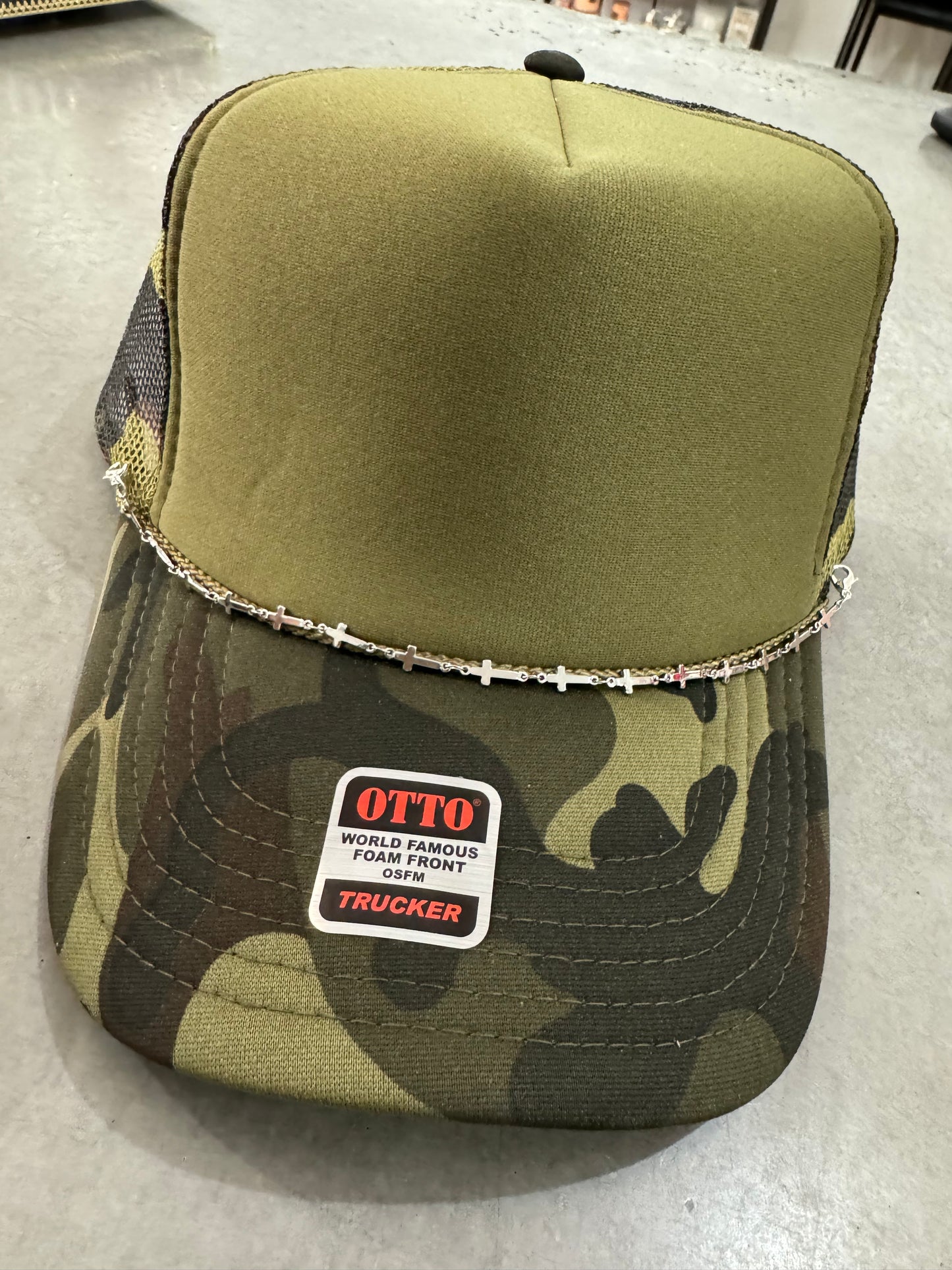 Cross Hat Chain