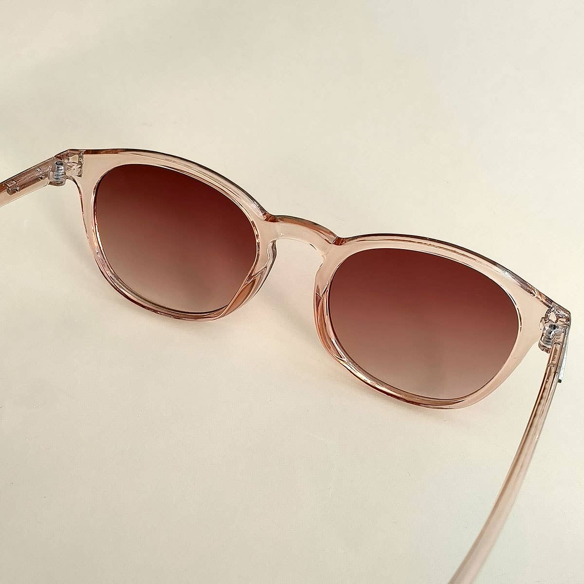 Retro Round Sunglasses | Brown