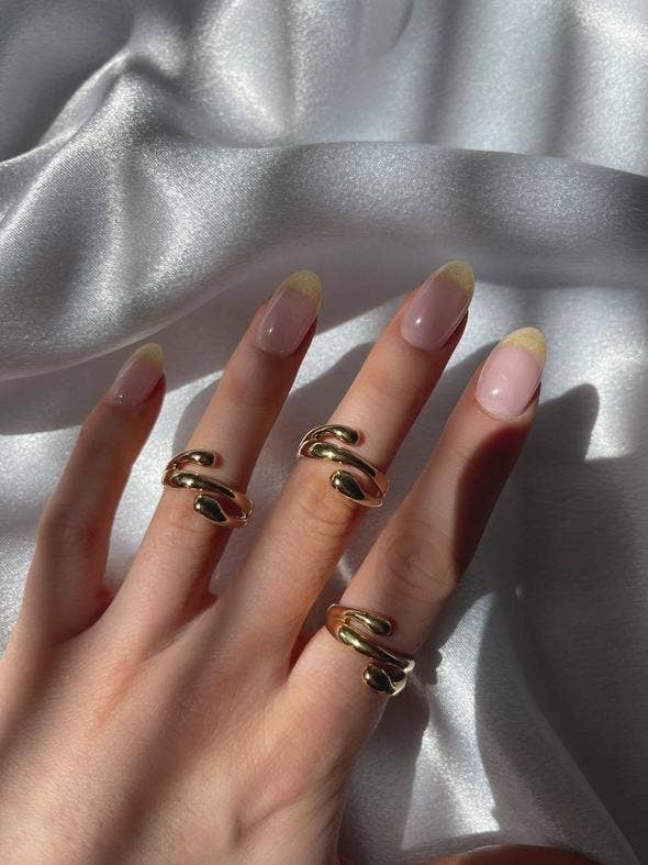 Billie Ring