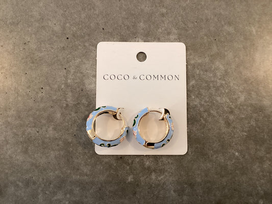 Vintage Floral Earrings- Blue