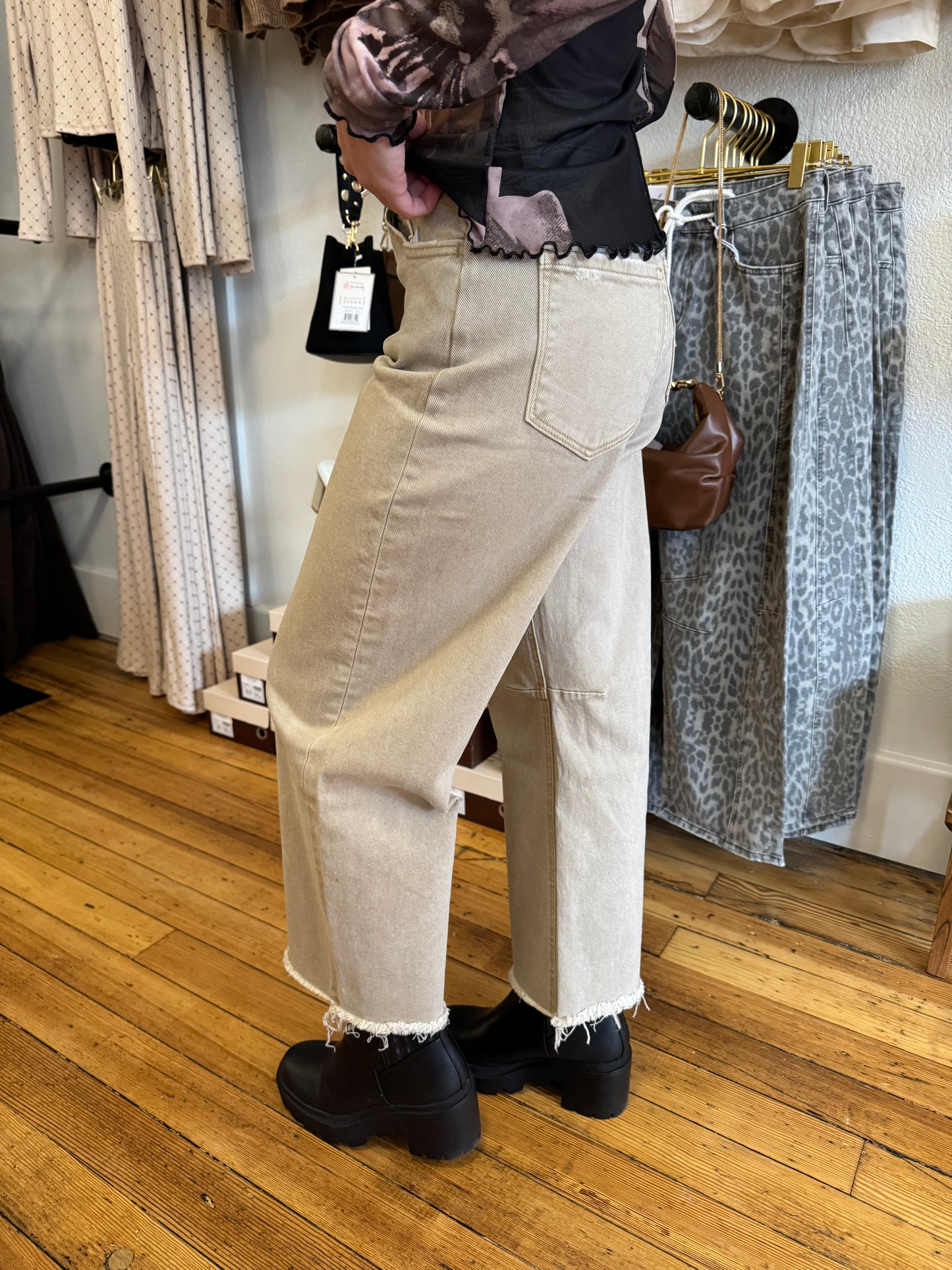Cinder Curve Barrel Jeans