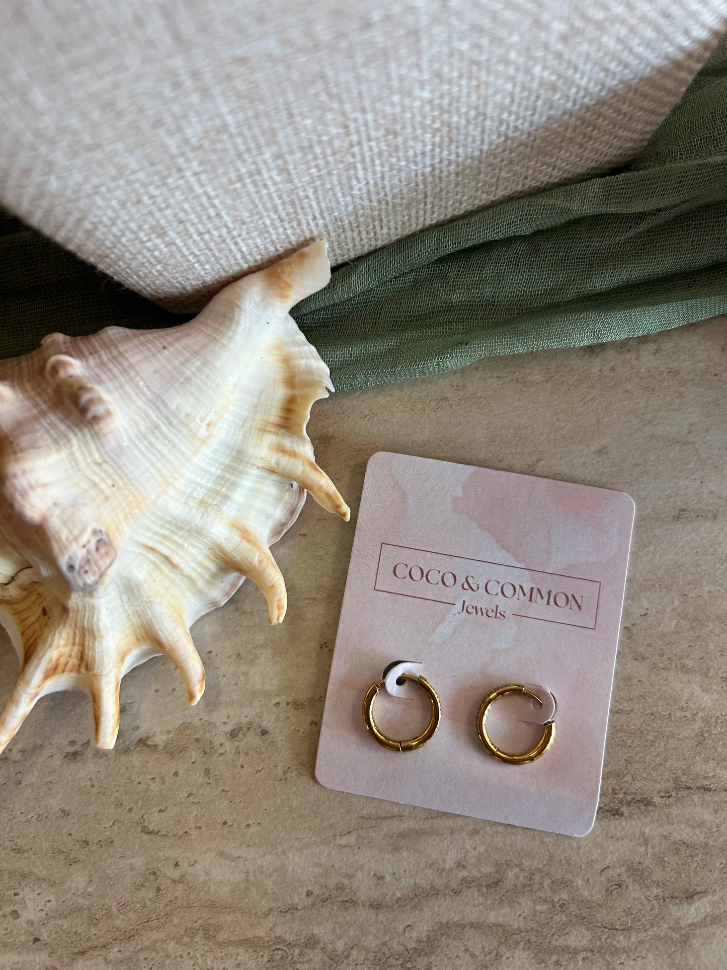 Natalie Hoops | Gold