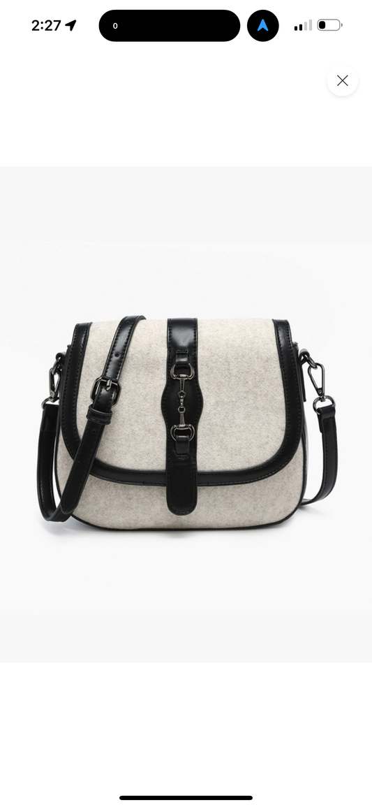 Vanna Crossbody