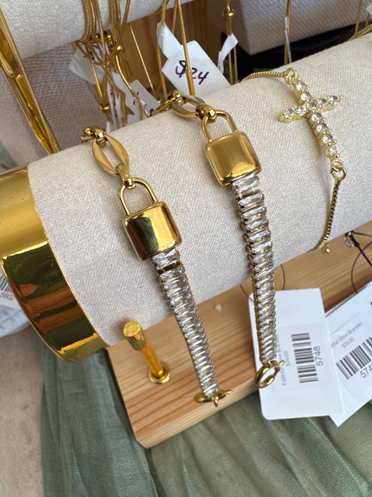 Gilded Glow Bracelet
