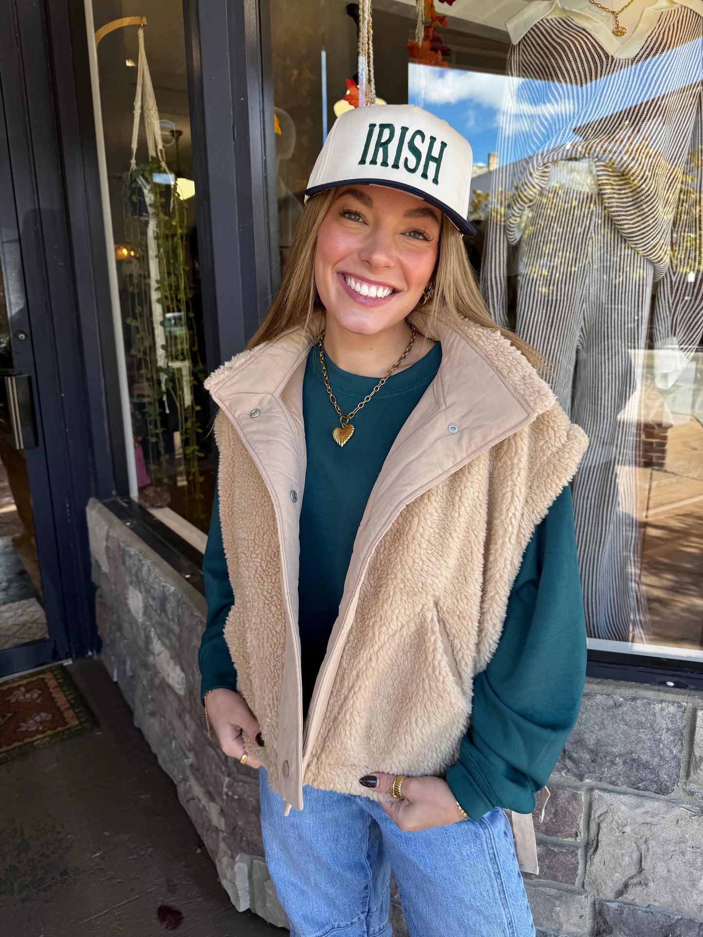 The Dakota Vest | Sandstone