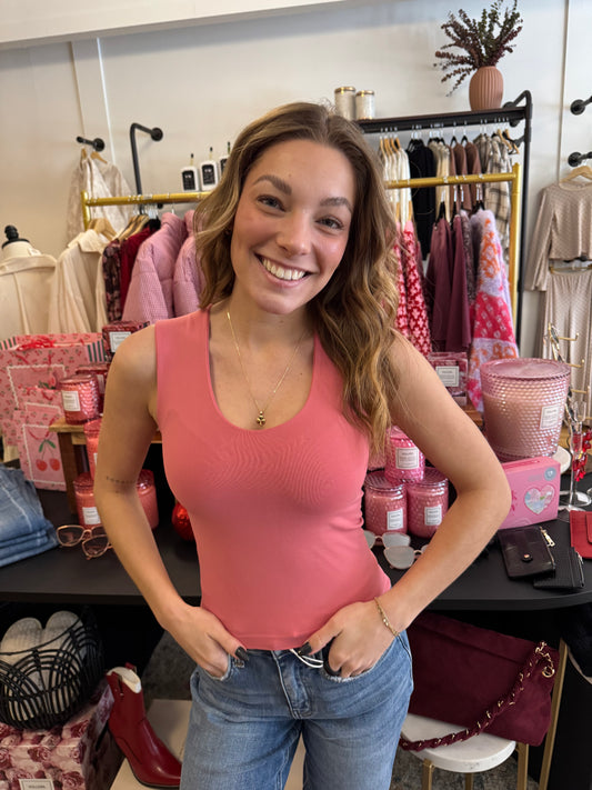 Madi Basic Tank - Cherry