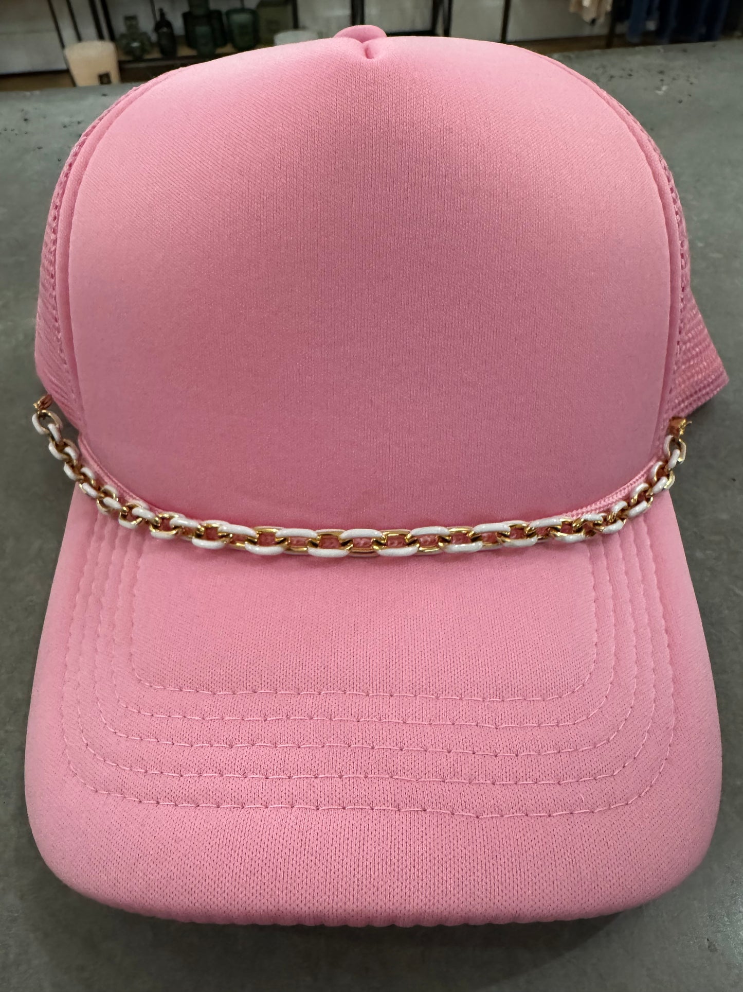 Chunky White Enamal Hat Chain