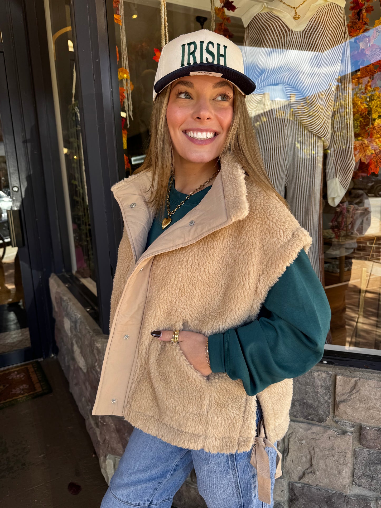 The Dakota Vest | Sandstone