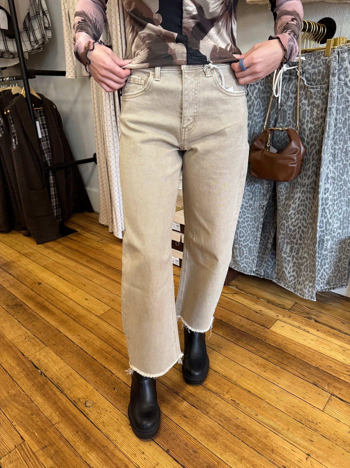 Cinder Curve Barrel Jeans