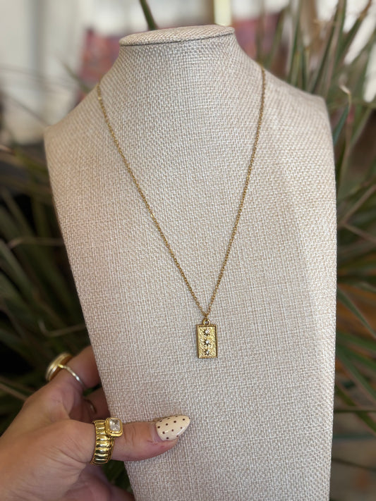 The Aurelia Pendant