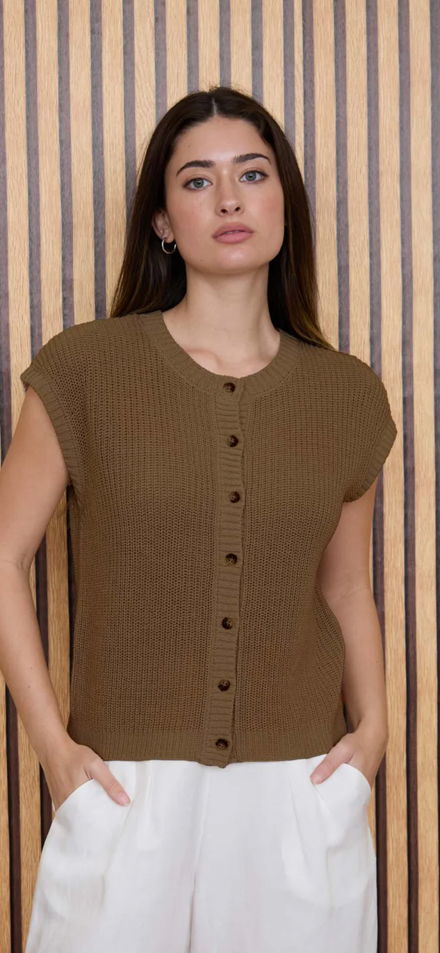 Kelly Button Down Vest Brown