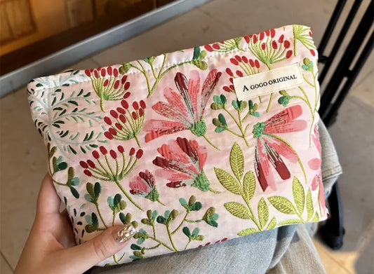 The Rosalie Garden Pouch