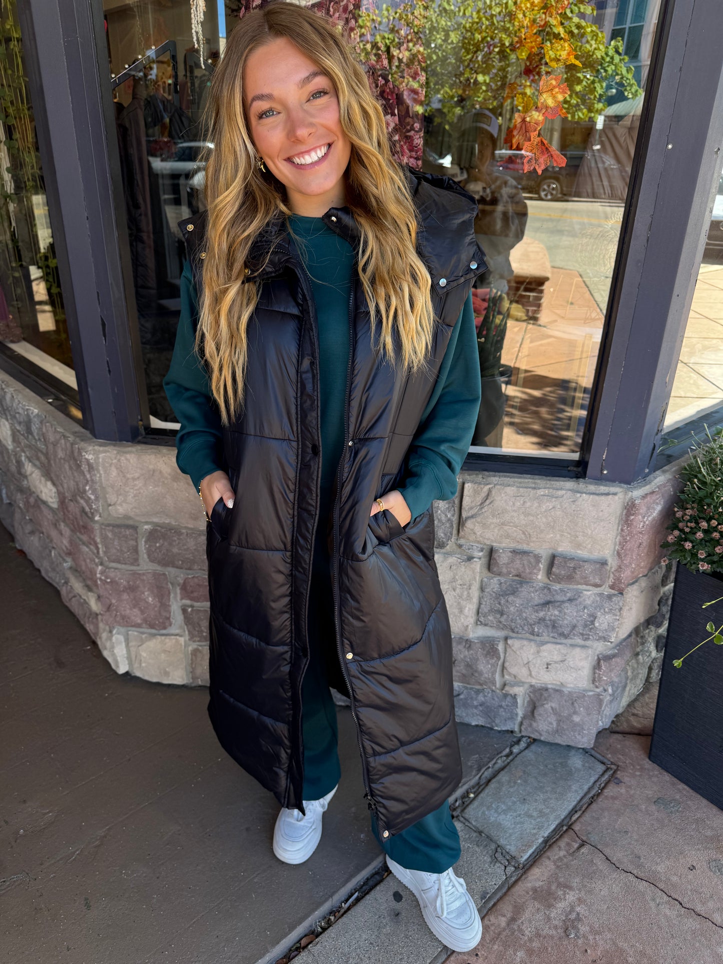 The Alpine Puffer Vest - Black