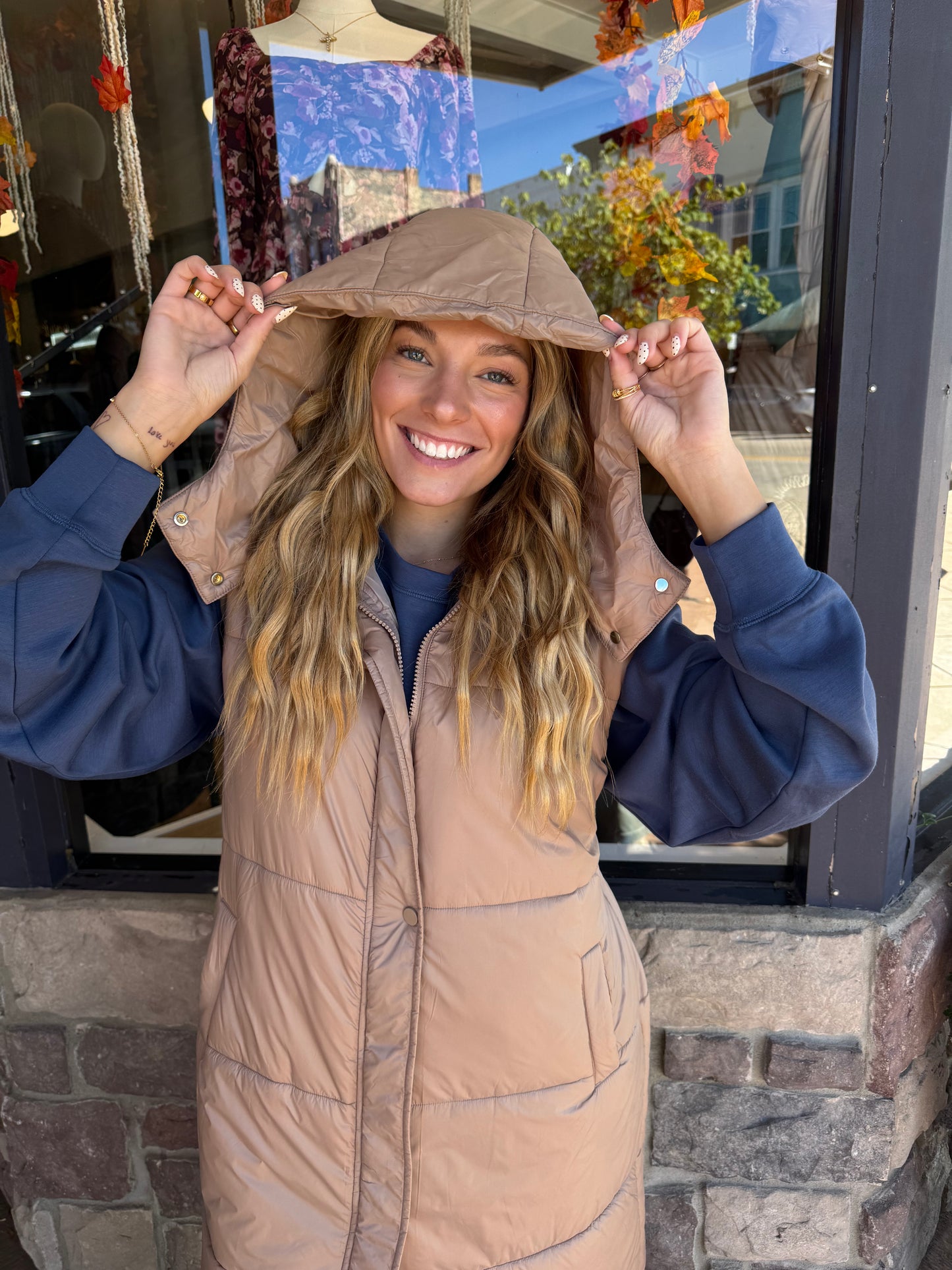 The Alpine Puffer Vest - Sand