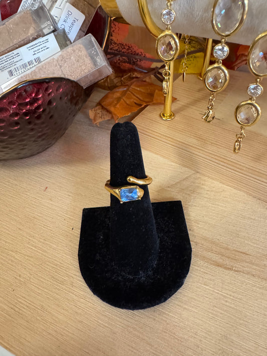 The Isla Ring