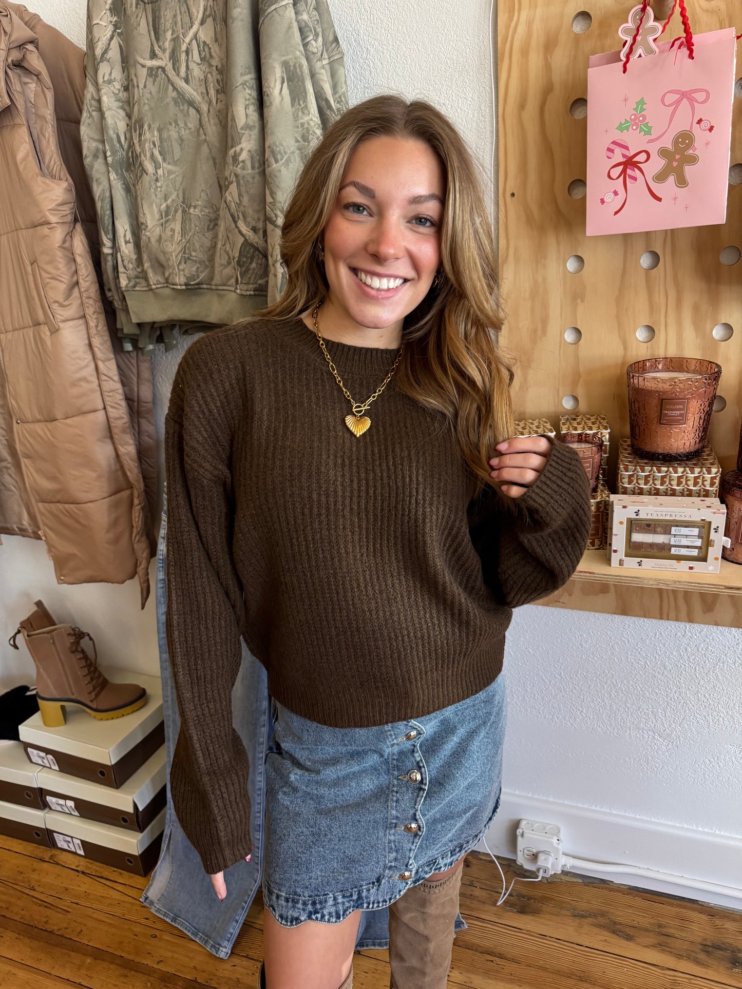 The Morning Chill Sweater – Cocoa