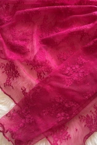 Cove Lace Top – Red