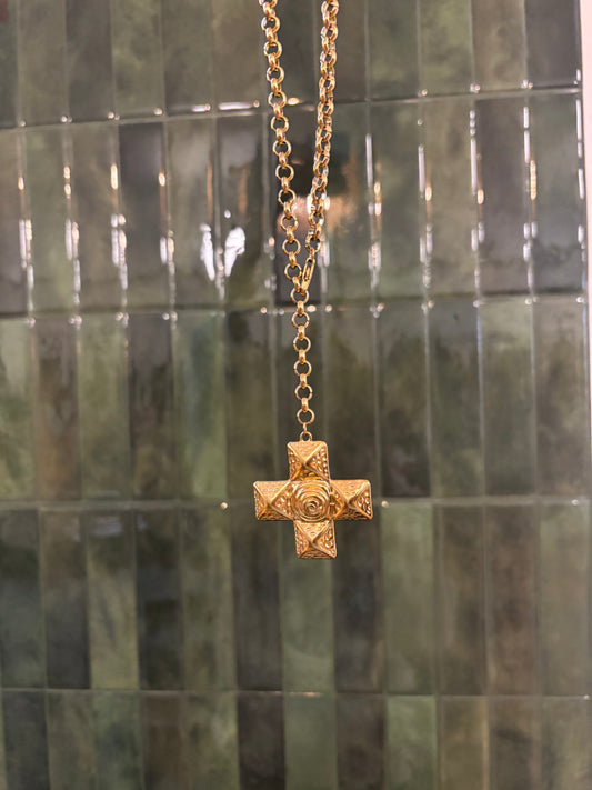 The Verona Cross Necklace