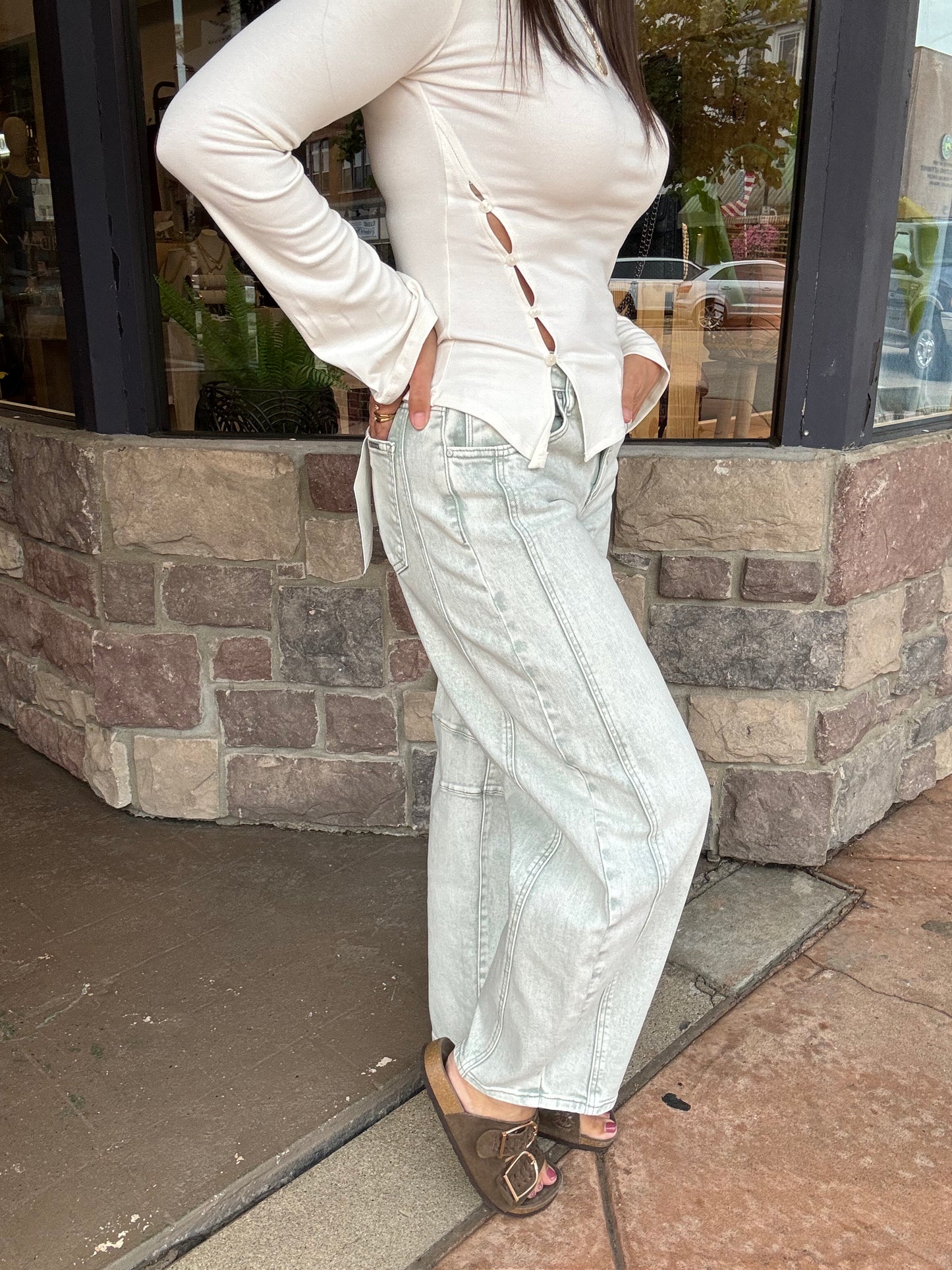 Lennon Barrel Jeans