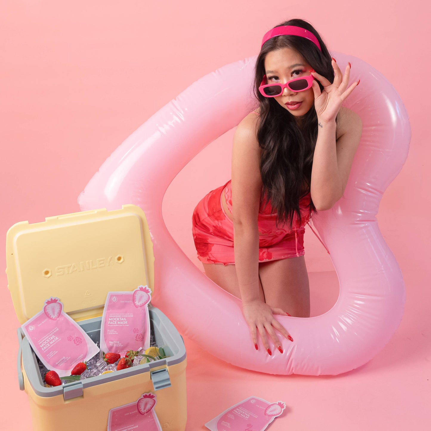 Strawberry Coco Rosé Soothing Biocellulose Mocktail Mask