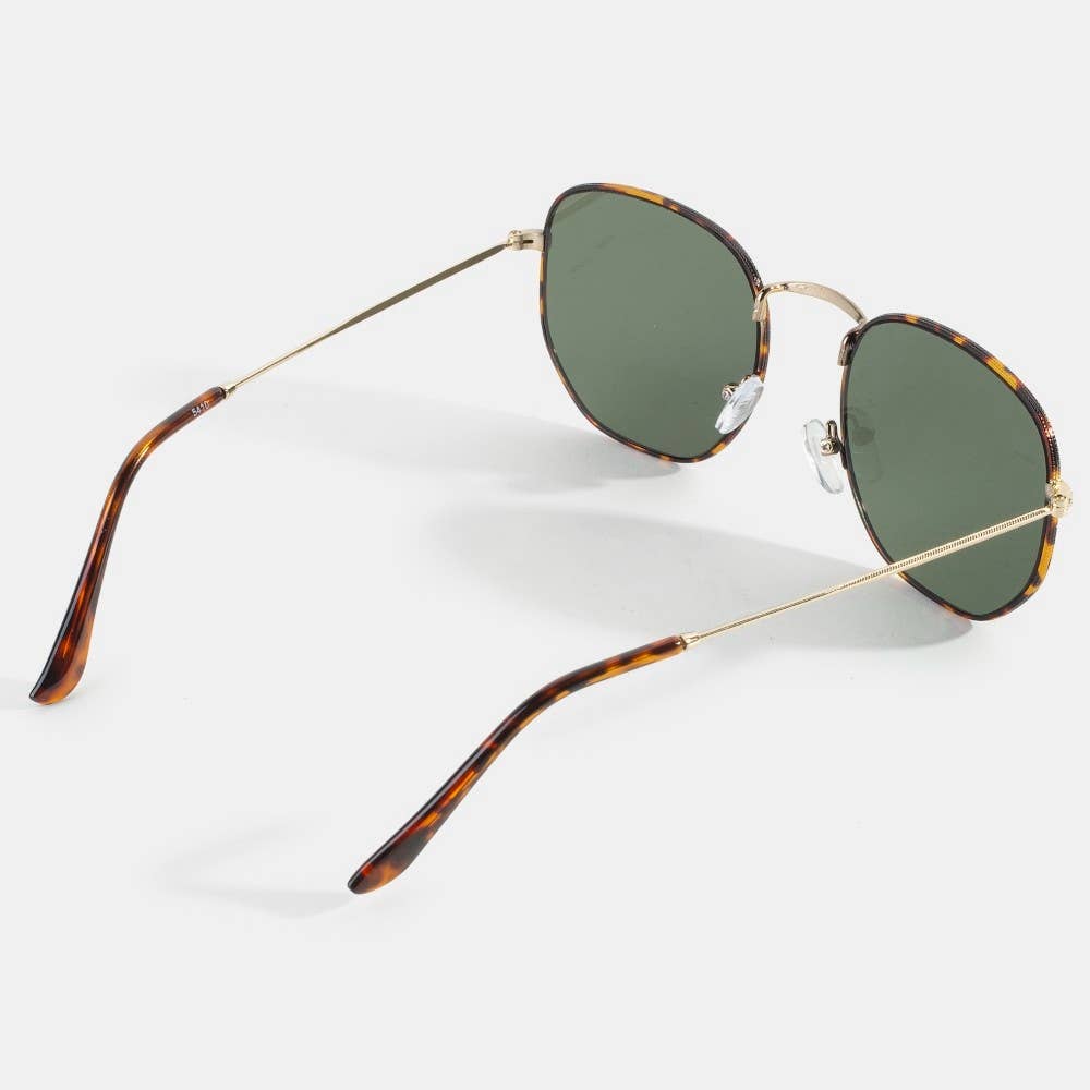 Tortoise Shell Frame Sunglasses